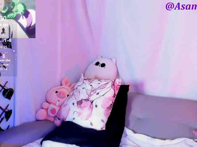 Lilith-asami webcam