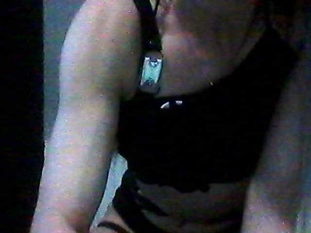 Laurien's BongaCams show and profile