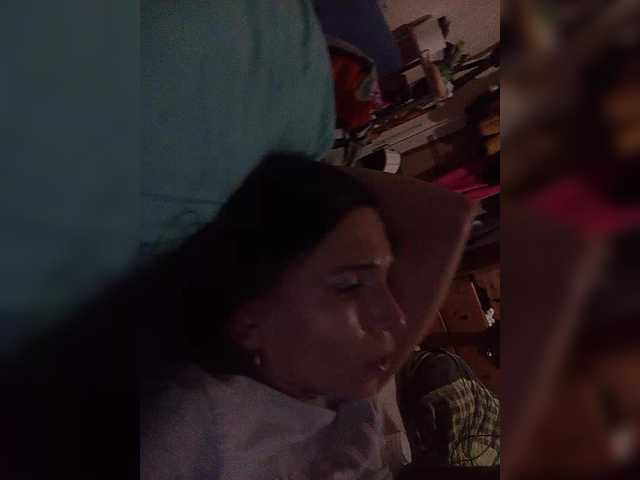 Laurien's BongaCams show and profile