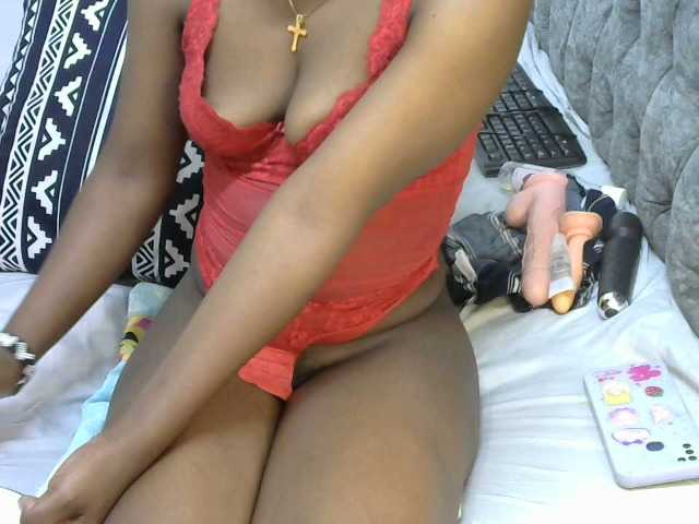 Alexa3909 webcam bongacams model stream image