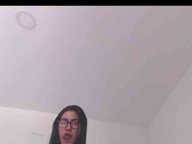 Ainnara webcam