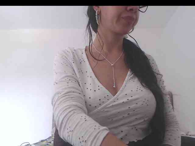 Ainnara webcam