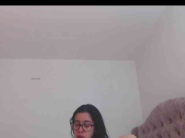 Ainnara webcam