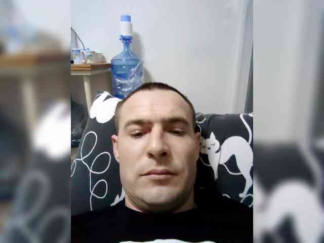 AmpulLoversx Live Webcam on BongaCams