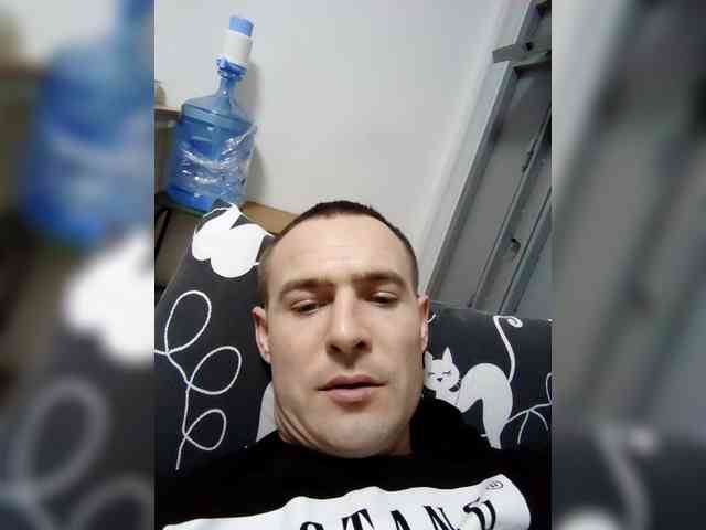 AmpulLoversx Live Webcam on BongaCams