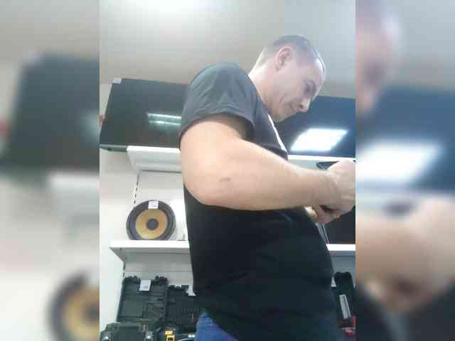 AmpulLoversx Live Webcam on BongaCams