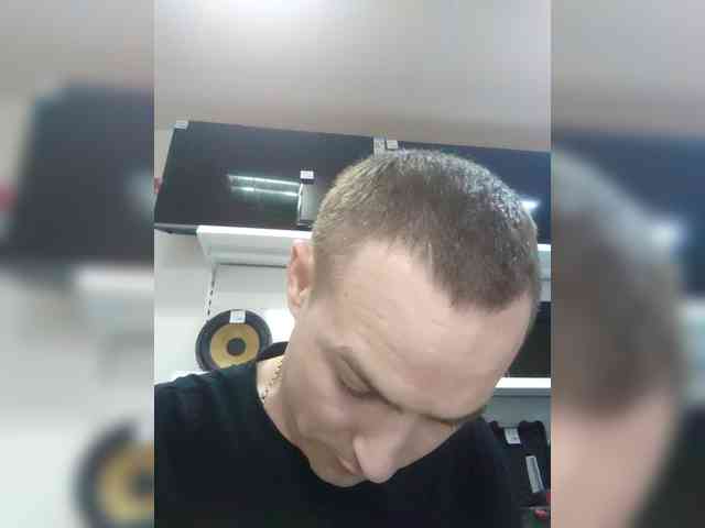 AmpulLoversx Live Webcam on BongaCams