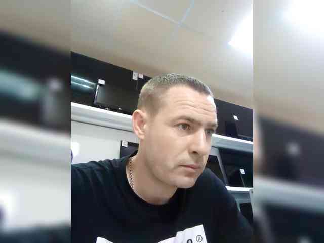 AmpulLoversx Live Webcam on BongaCams