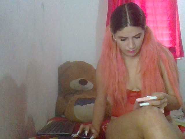 ashlleyqueen from BongaCams