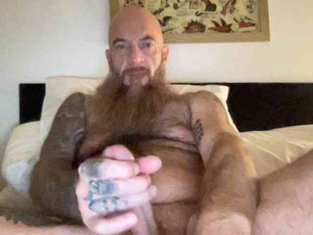 vikingdaddy86 Live Webcam on BongaCams