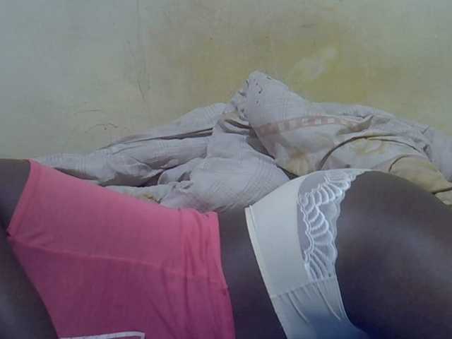 Juicy-pussy1 webcam bongacams model stream image