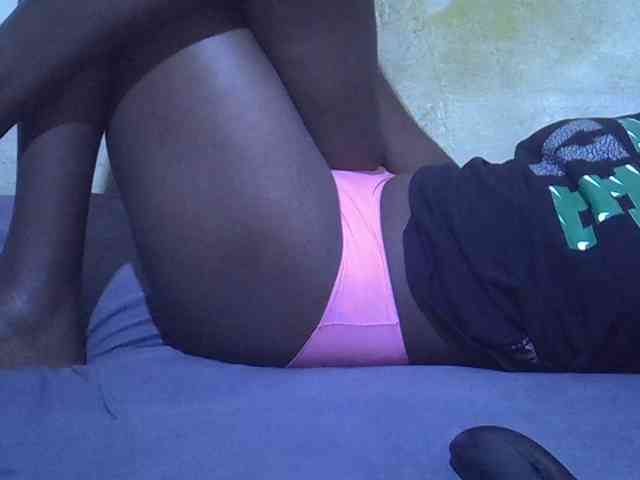 Juicy-pussy1 webcam