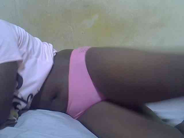 Juicy-pussy1 webcam