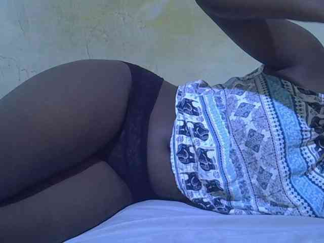 Juicy-pussy1 webcam