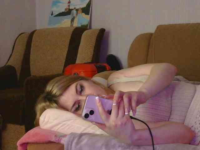 Sofia-Baby67-1 webcam