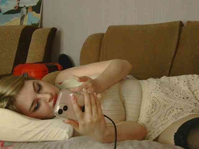 Sofia-Baby67-1 webcam