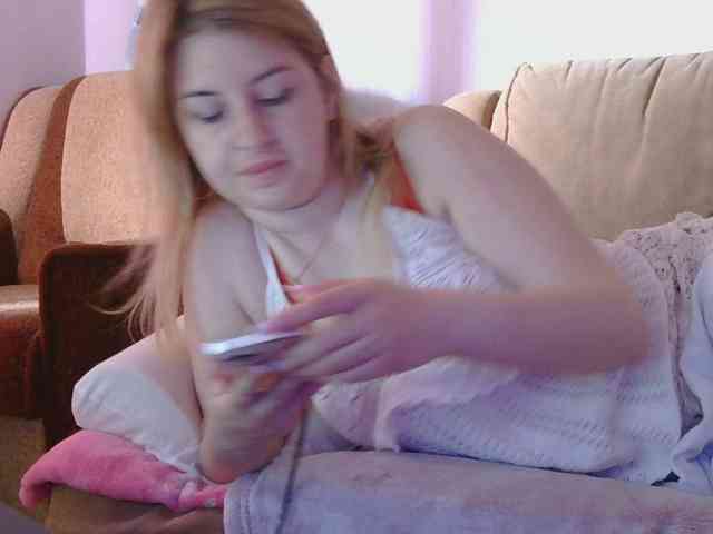 Sofia-Baby67-1 webcam