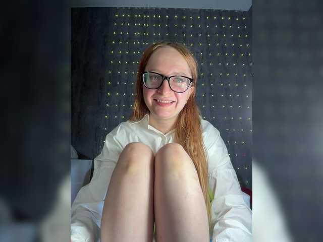 Emma4coy's BongaCams show and profile