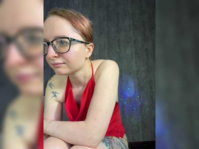 Emma4coy's BongaCams show and profile