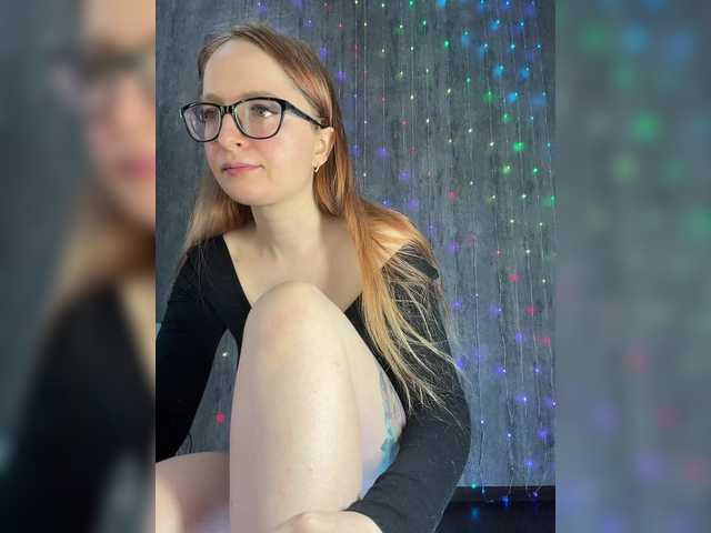 Emma4coy's BongaCams show and profile