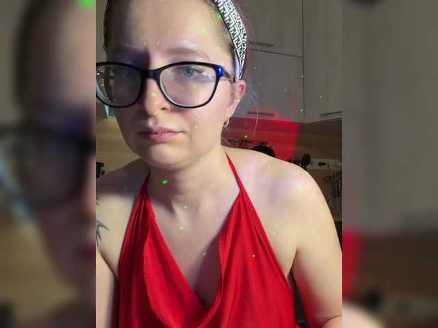 Emma4coy's BongaCams show and profile