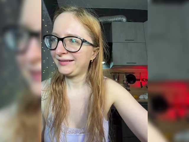 Emma4coy's BongaCams show and profile