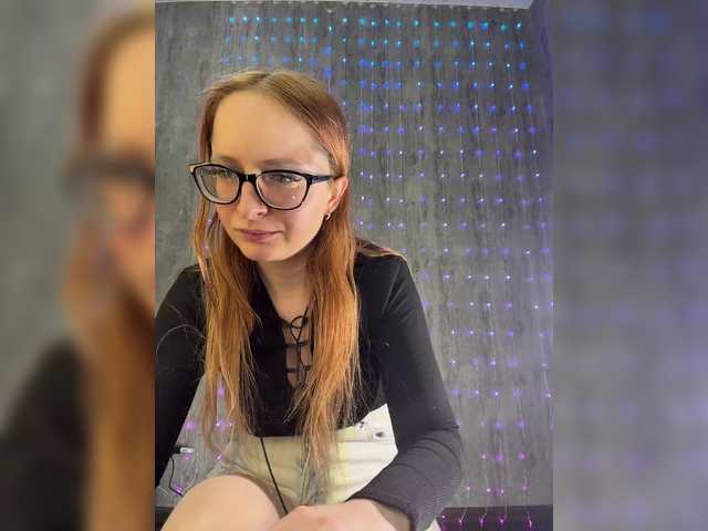 Emma4coy's BongaCams show and profile