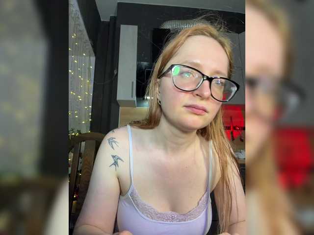 Emma4coy's BongaCams show and profile