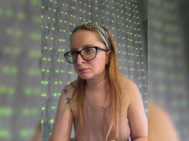 Emma4coy's BongaCams show and profile