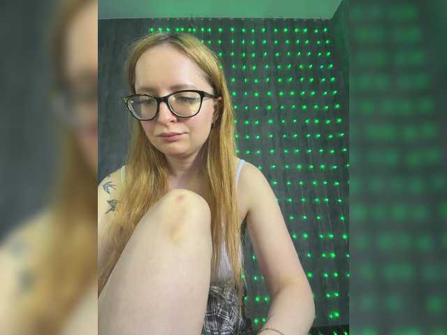 Emma4coy's BongaCams show and profile