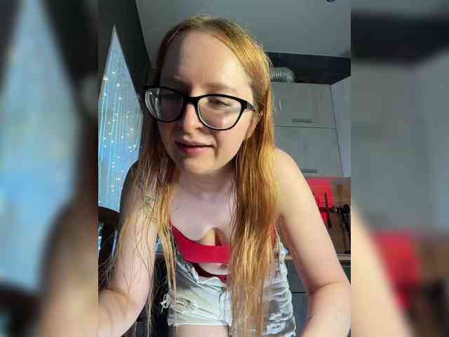 Emma4coy Live Webcam on BongaCams