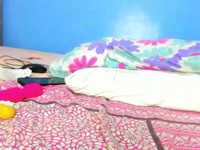 Nancy00 webcam