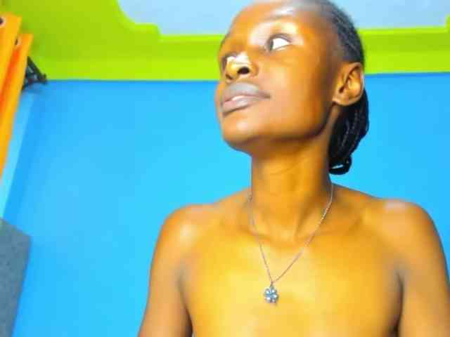 Nancy00 webcam