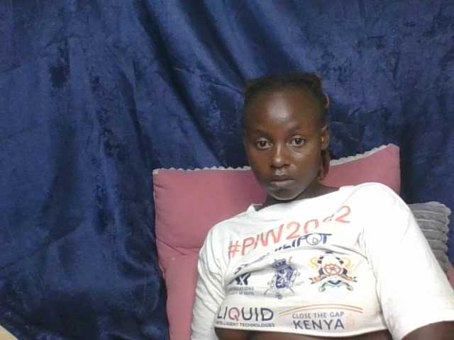 freakcurvy8's BongaCams show and profile