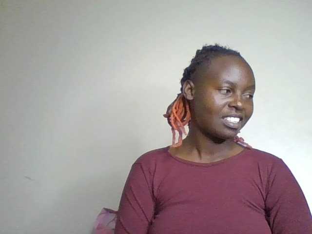 freakcurvy8's BongaCams show and profile