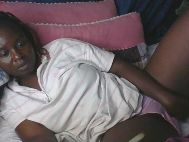 freakcurvy8 — Help me own myself a land, spoil my big ass daddy 