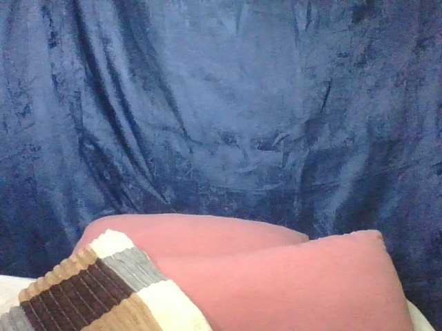 freakcurvy8's BongaCams show and profile