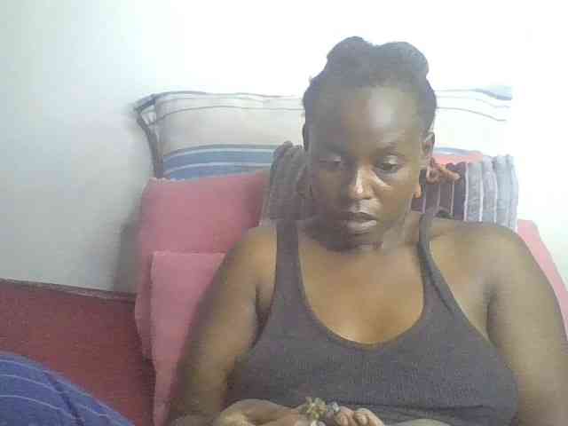 freakcurvy8 freakcurvy8