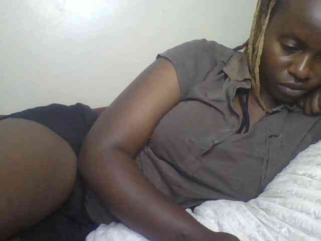 freakcurvy8 webcam
