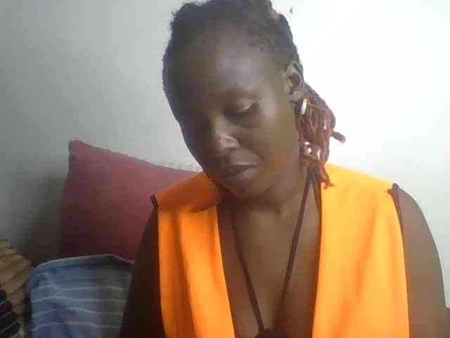 freakcurvy8 freakcurvy8