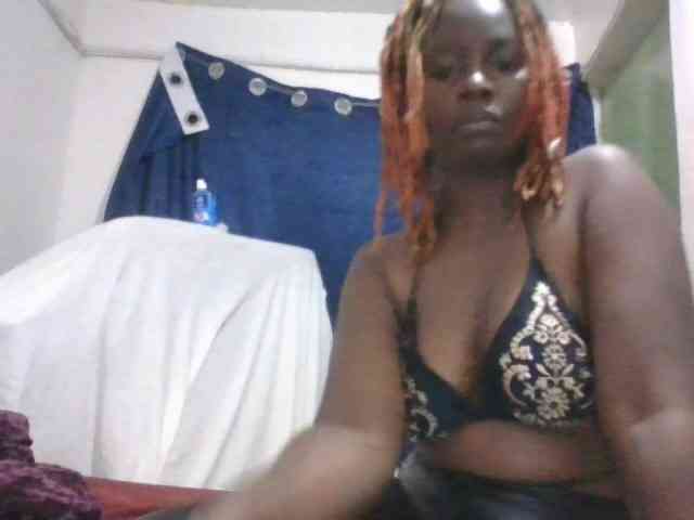 freakcurvy8 freakcurvy8