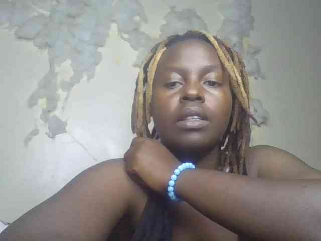 freakcurvy8 webcam