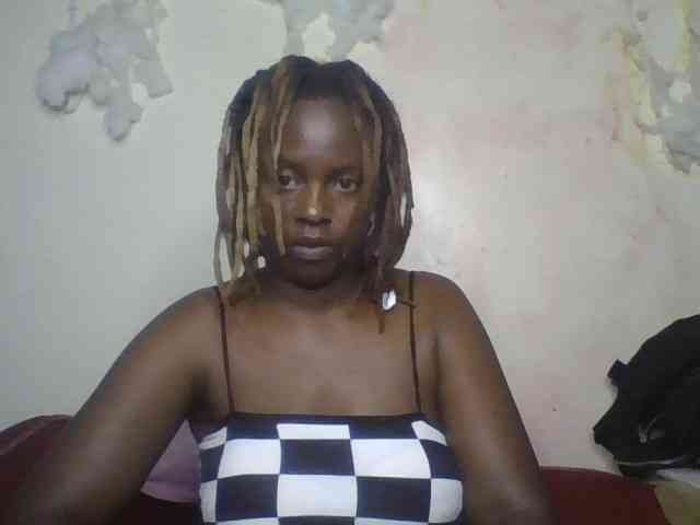 freakcurvy8 freakcurvy8