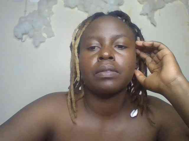 freakcurvy8 webcam