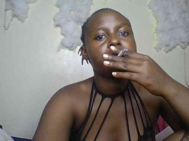 freakcurvy8 webcam