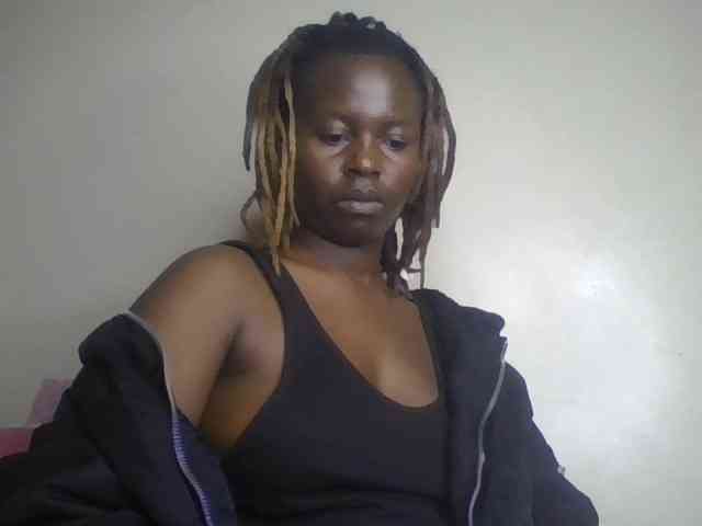 freakcurvy8 freakcurvy8