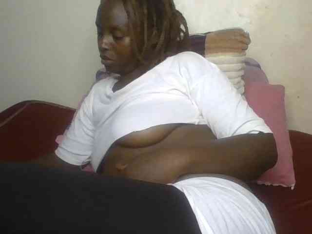 freakcurvy8 freakcurvy8