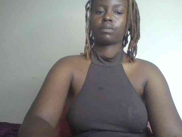 freakcurvy8 webcam