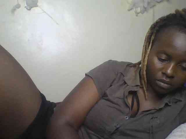freakcurvy8 webcam