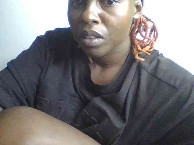 freakcurvy8 freakcurvy8